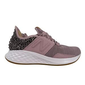 New Balance Fresh Foam Roav Athletic Shoes Womens Size: 9 B Pink Cheetah